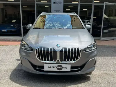 Usata BMW 218 Active Tourer Luxury Line 150 CV (110 kW) 2024 Grigio Monovolume