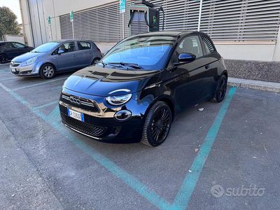 Usata Fiat 500e 86 kW (118 CV) 2023 Nero Utilitaria