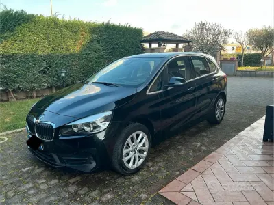 Usata BMW 216 Active Tourer Advantage 116 CV (85 kW) 2018 Nero Monovolume