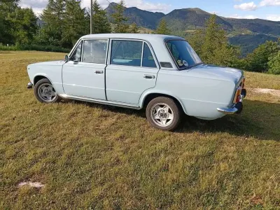 Usata Fiat 124 65 CV (47 kW) 1973 Blu/azzurro Berlina