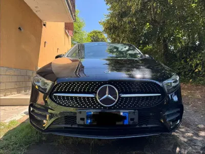 Usata Mercedes A250 Premium 160 CV (117 kW) 2021 Nero Berlina