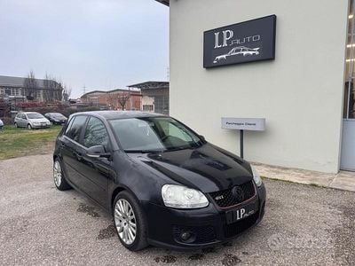 Usata VW Golf IV Comfortline 140 CV (102 kW) 2004 Nero Berlina
