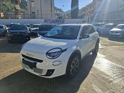 Usata Fiat 600 La Prima 136 CV (100 kW) 2024 Bianco SUV