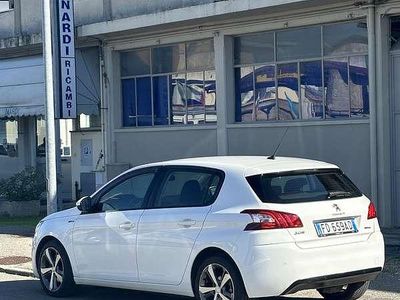 Usata Peugeot 308 SW Style 120 CV (88 kW) 2016 Station wagon