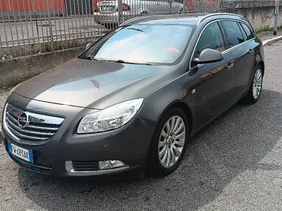 Usata Opel Insignia 160 CV (117 kW) 2010 Station wagon