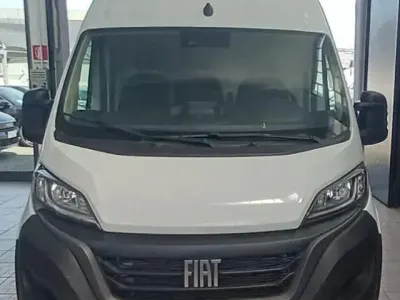 Usata Fiat Ducato 33 140 CV (102 kW) 2023 Bianco Furgone