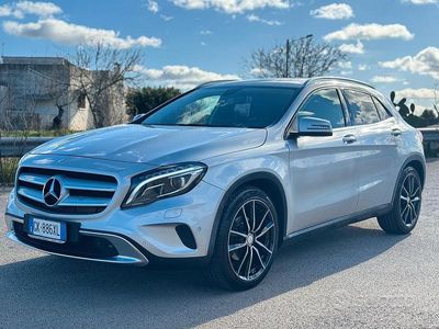 Usata Mercedes GLA200 Premium 136 CV (100 kW) 2015 Grigio SUV