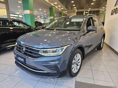 Usata VW Tiguan Life 150 CV (110 kW) 2022 Nero SUV
