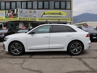 Usata Audi Q8 S-Line 231 CV (169 kW) 2022 Bianco SUV