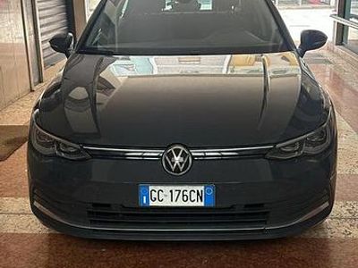 Usata VW Golf VIII 130 CV (95 kW) 2021 Grigio Berlina