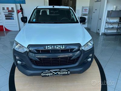 Usata Isuzu D-Max 163 CV (119 kW) 2022 Bianco Pick-up