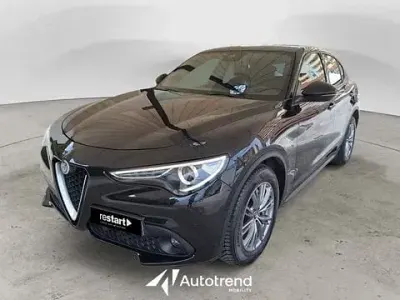 Usata Alfa Romeo Stelvio Business 160 CV (117 kW) 2022 Nero SUV