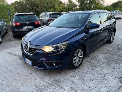 Usata Renault Mégane GrandTour Business 110 CV (80 kW) 2018 Blu Station wagon
