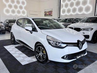 Käytetty Renault Clio IV 90 HP (66 kW) 2013 Valkoinen Sedan
