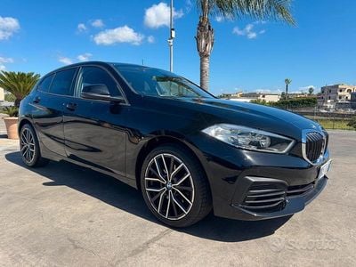 Usata BMW 118 Advantage 150 CV (110 kW) 2021 Nero Utilitaria