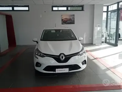 Usata Renault Clio V Zen 86 CV (63 kW) 2020 Bianco Berlina