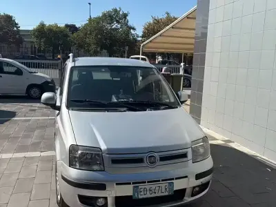 Usata Fiat Panda Dynamic 60 CV (44 kW) 2010 Bianco Utilitaria