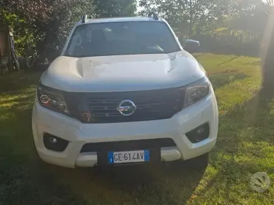Usata Nissan Navara N-Guard 190 CV (139 kW) 2021 Bianco Pick-up