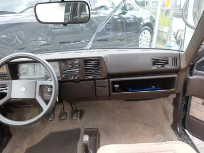 Usata Autobianchi Y10 45 CV (33 kW) 1986 Marrone Utilitaria