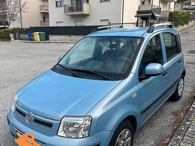 Usata Fiat Panda Dynamic 69 CV (50 kW) 2010 Blu Utilitaria