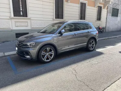 Usata VW Tiguan R-line 177 CV (130 kW) 2017 SUV