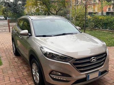 Usata Hyundai Tucson Comfort 132 CV (97 kW) 2016 Grigio SUV