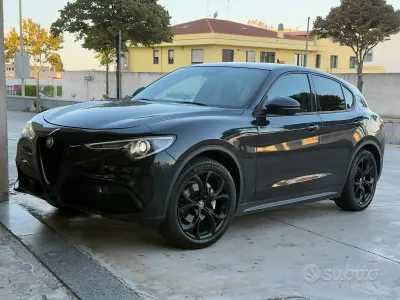 Usata Alfa Romeo Stelvio 160 CV (117 kW) 2019 Nero SUV