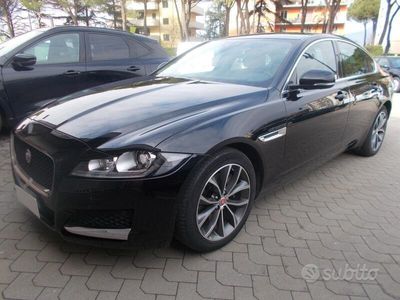 usata Jaguar XF XF2.0d Prestige 180cv auto TAGLIANDI unip.