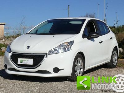 usata Peugeot 208 AUTOCARRO N1