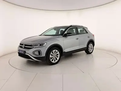 Usata VW T-Roc Style 116 CV (85 kW) 2025 Pyrit silver metallizzato nero SUV