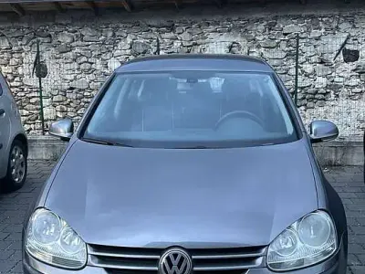 Usata VW Golf IV Comfortline 116 CV (85 kW) 2006 Berlina