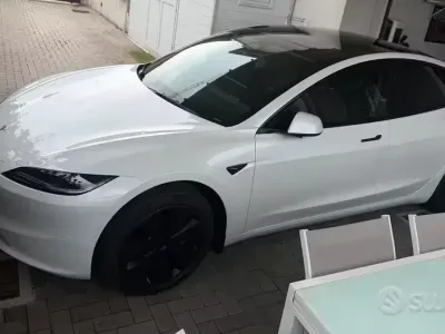 Begagnad Tesla Model 3