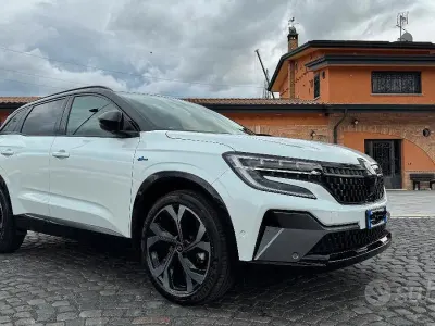 Usata Renault Austral Techno Esprit Alpine 200 CV (147 kW) 2025 Bianco SUV