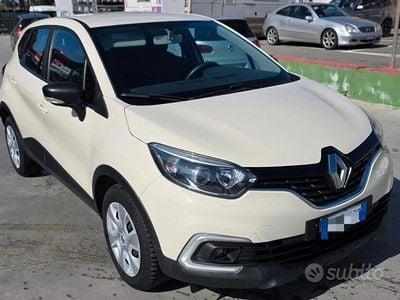 Usata Renault Captur Life 90 CV (66 kW) 2018 SUV