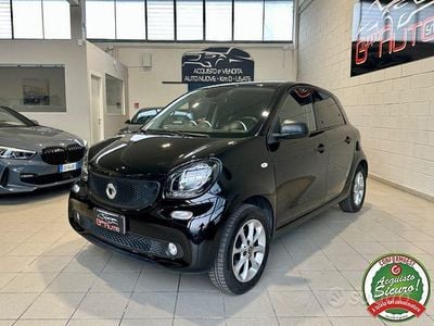 Usata Smart ForFour Passion 71 CV (52 kW) 2017 Nero Utilitaria
