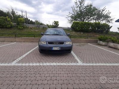 usata Audi A3 1ª serie - 2002