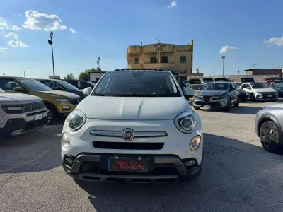 Usata Fiat 500 Cross 120 CV (88 kW) 2015 Bianco Station wagon