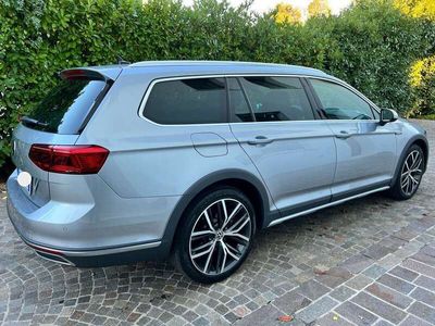 VW Passat Alltrack