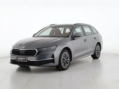 Usata Skoda Octavia Executive 150 CV (110 kW) 2025 Grigio Station wagon