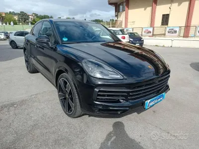 Usata Porsche Cayenne Platinum Edition 340 CV (250 kW) 2023 Nero SUV