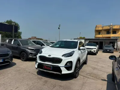 Usata Kia Sportage Plus 116 CV (85 kW) 2019 Bianco SUV