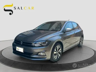 Usata VW Polo Comfortline 90 CV (66 kW) 2021 Grigio Utilitaria