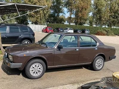 Usata Alfa Romeo 2000 1980 Marrone Berlina