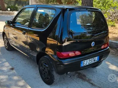 Usata Fiat 600 54 CV (39 kW) 2007 Nero Utilitaria