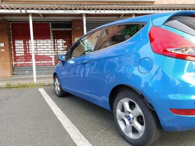 Usata Ford Fiesta Titanium 92 CV (67 kW) 2010 Berlina
