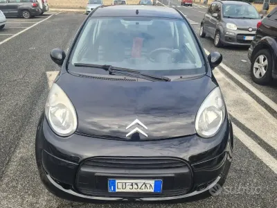 Usado Citroën C1 Style 68 CV (50 kW) 2010 Negro Utilitario