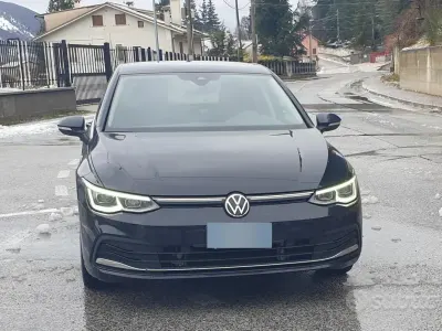 Occasion VW Golf VIII 131 ch (96 kW) 2022 Berline