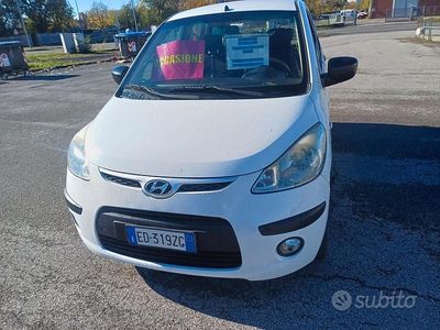 Usata Hyundai i10 66 CV (48 kW) 2010 Bianco Utilitaria