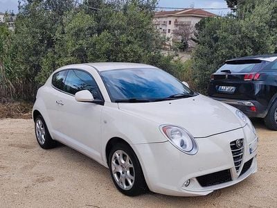 Usata Alfa Romeo MiTo Distinctive 95 CV (69 kW) 2010 Bianco Utilitaria