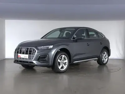 Usata Audi Q5 Sportback Advanced 204 CV (150 kW) 2023 Grigio manhattan metallizzato SUV